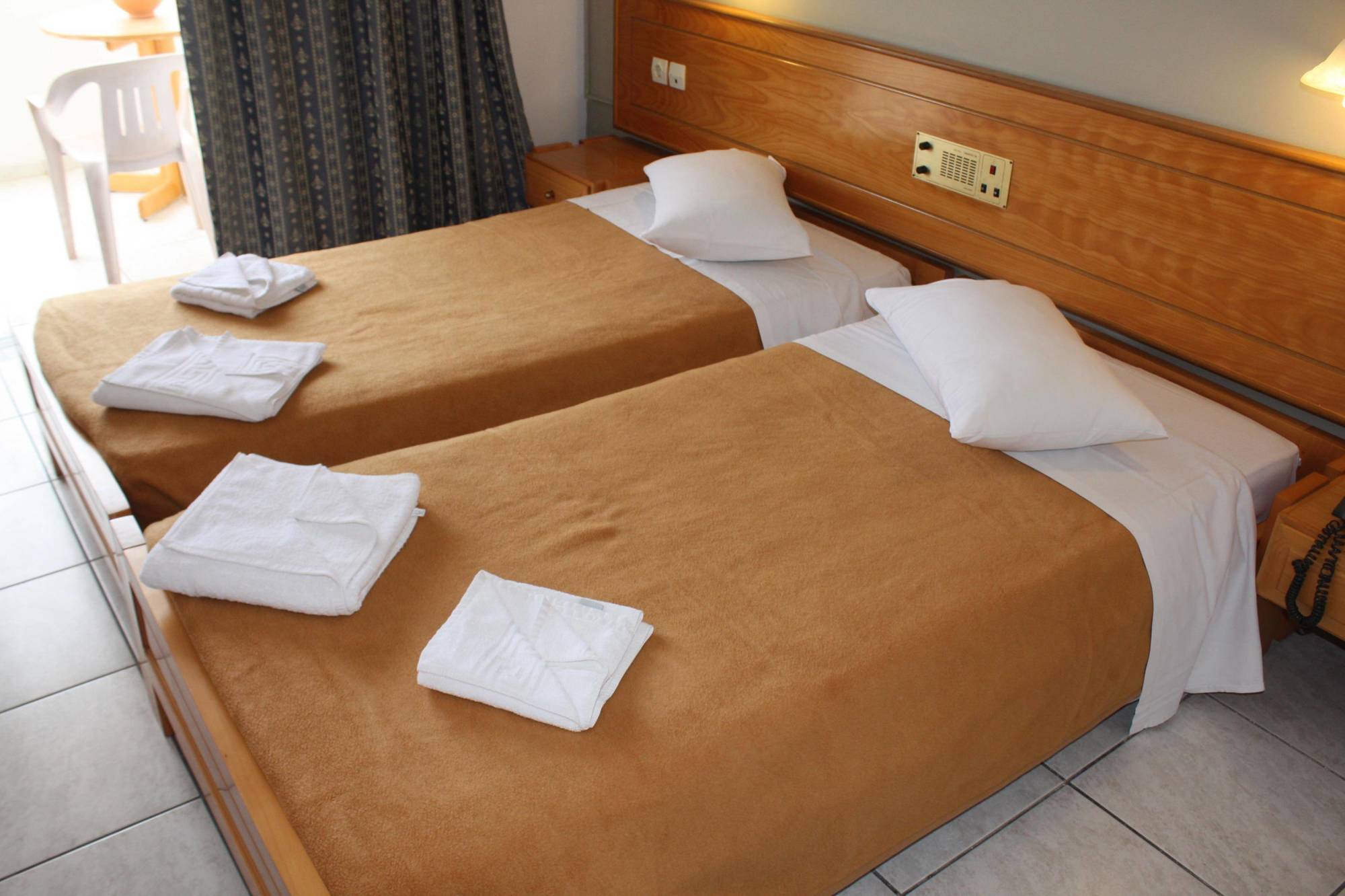 Aparthotel Anastasia & 3*
